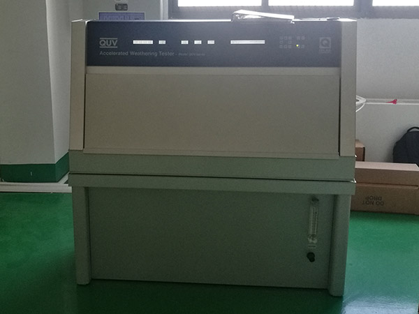 QUV紫外線(xiàn)加速老化試驗(yàn)箱